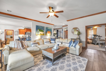Home For Sale In Elk City, Oklahoma - image 14
