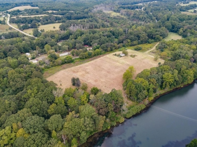 Land For Sale with Pond and Pasture in Woodruff, SC - image 4