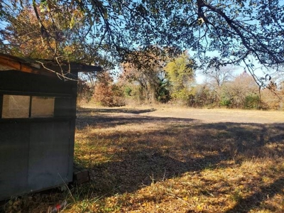 80 Acre Rec Land With Old Hunting Cabin, And Utilities! - image 4