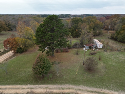 3 Bed 2 Bath Home On 30 Acres Pond & Creek 4 Sale Sawyer Ok - image 5