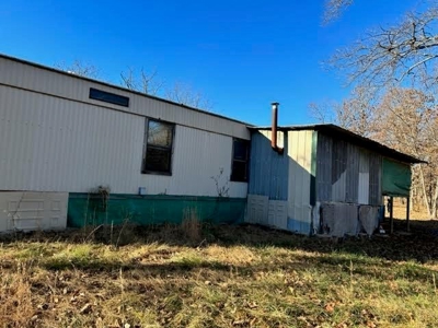 Country Home in Alton, Missouri - image 5