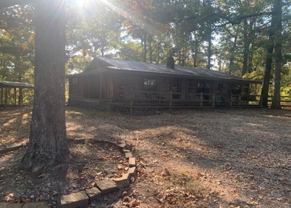 Equestrian Ranch With 2 Homes And Horse Stalls! - image 41