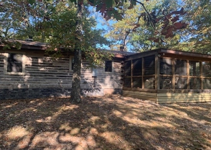 Equestrian Ranch With 2 Homes And Horse Stalls! - image 44