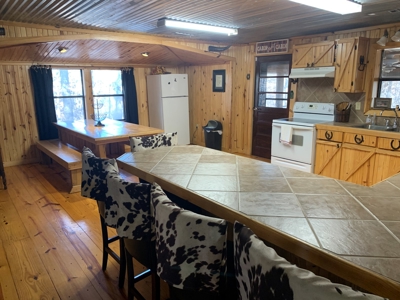 Equestrian Ranch With 2 Homes And Horse Stalls! - image 5