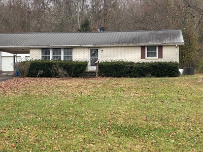 Brick House 2 Bedrooms, 1 Bath & Carport For Sale in BG, KY - image 2