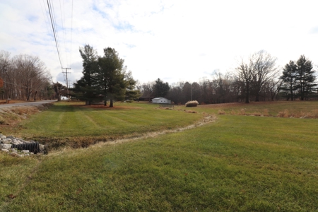 Country Homes for sale in Sunbury, Ohio on 3.18 acres - image 5