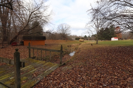 Country Homes for sale in Sunbury, Ohio on 3.18 acres - image 12