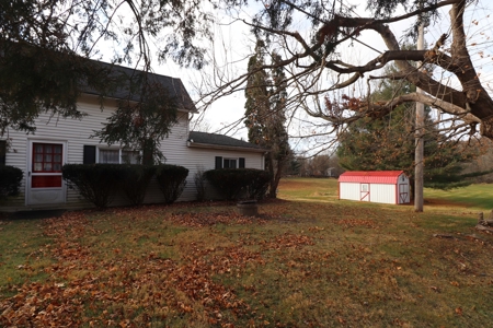 Country Homes for sale in Sunbury, Ohio on 3.18 acres - image 2