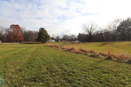 Country Homes for sale in Sunbury, Ohio on 3.18 acres - image 7
