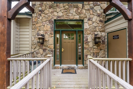 1/4 Ownership (Week 4) located along Devil’s Head Resort - image 2