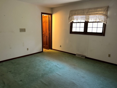 3 Bedroom Brick Home W/Us 127 Frontage - Liberty Kentucky - image 23