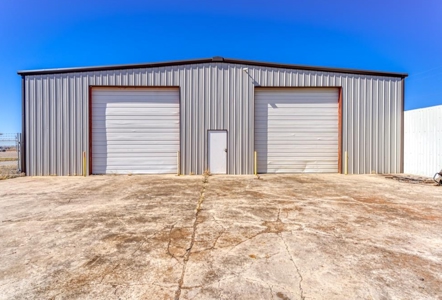 Commercial Property For Sale In Elk City, OK - image 6