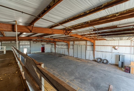 Commercial Property For Sale In Elk City, OK - image 17