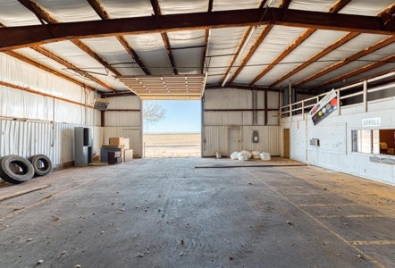 Commercial Property For Sale In Elk City, OK - image 19