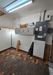 Turn key family restaurant for sale in Glendive - image 7