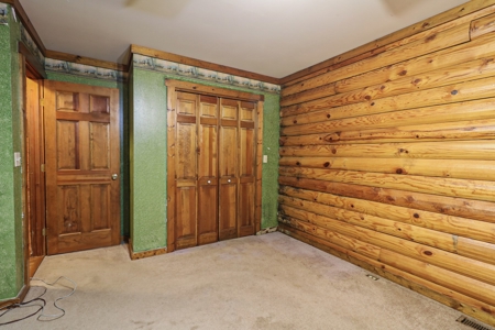 Log home Kentucky Horse Farm for sale on 12 + acres - image 18