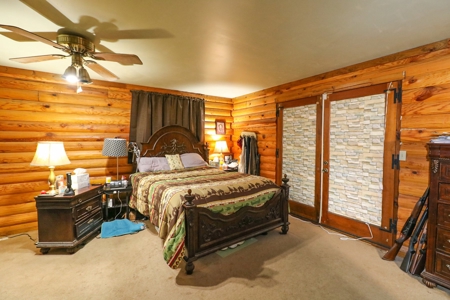 Log home Kentucky Horse Farm for sale on 12 + acres - image 26