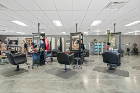Commercial Property for Sale in Downtown Canton - image 11