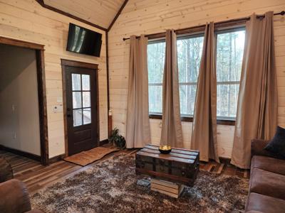 Income Producing Recreational Cabin – National Forest Area - image 21