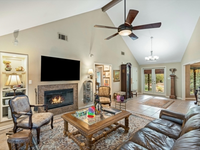 3/2/2 Custom Home Holly Lake Ranch East Texas Wood County Tx - image 13