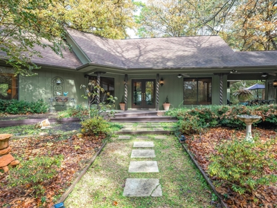 3/2/2 Custom Home Holly Lake Ranch East Texas Wood County Tx - image 3