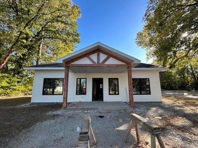 New Construction Home for Sale in Nevada, MO, Vernon County - image 1