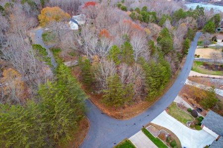 Lake View Lot with Boat Slip For Sale in Catawba NC - image 10