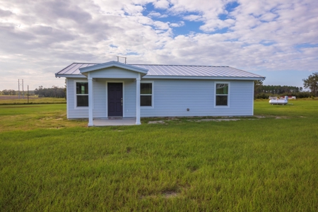 Home On 10 Acres In Fly-In Community For Sale In Jasper, Fl - image 39