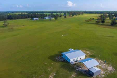 Home On 10 Acres In Fly-In Community For Sale In Jasper, Fl - image 10