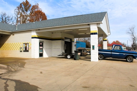 Splash Carwash In Marshall Arkansas For Sale - image 8