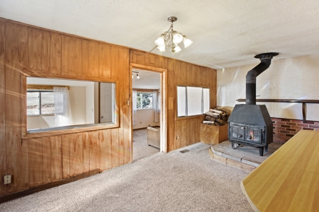 Adorable Mountain Home For Sale In Colorado - image 8