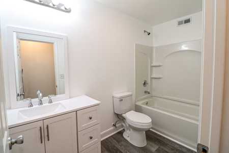 Home for Sale in Dublin VA - image 3