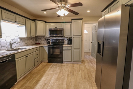 Home for Sale in Dublin VA - image 28