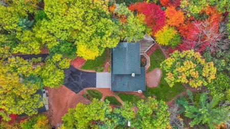 Country Home For Sale with 2 Acres in Amherst Junction - image 50