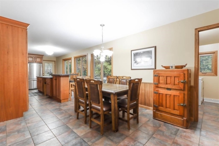 Country Home For Sale with 2 Acres in Amherst Junction - image 32