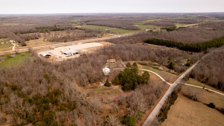 Country Home and Acreage in Shannon County, Missouri - image 35