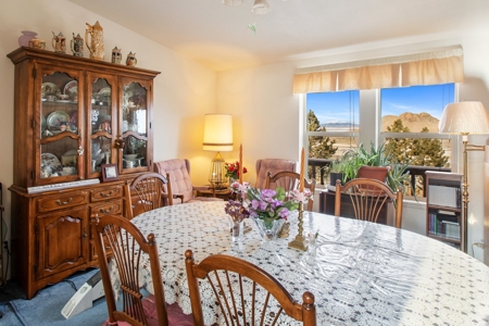 Mountain Home With Panoramic Views in Ranch Of The Rockies - image 17