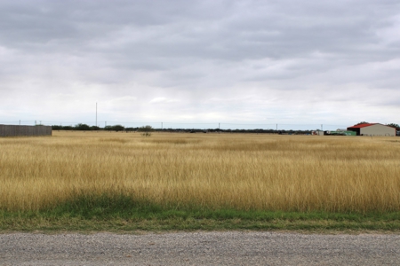 ANAQUA ESTATES LOT For Sale in Orange Grove! - image 5