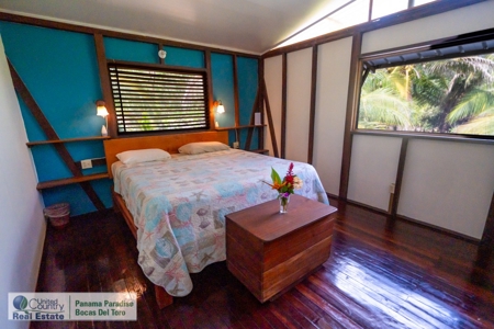 Titled Dolphin Bay Home, Bocas del Toro, Panama - image 9