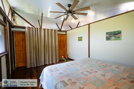 Titled Dolphin Bay Home, Bocas del Toro, Panama - image 10