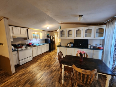 Country Home & 15.2 Acres – Wister Lake State Park - image 9