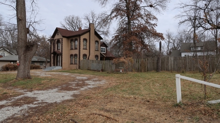 Historic Home For Sale in Bethany, MO - image 2