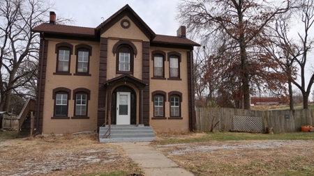 Historic Home For Sale in Bethany, MO - image 1