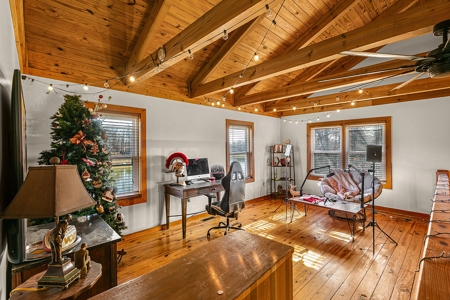 Waterfront Log Home for Sale on Lake Hayes in Gibson Co. TN - image 16