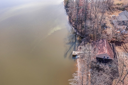 Waterfront Log Home for Sale on Lake Hayes in Gibson Co. TN - image 23
