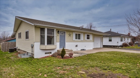 Maintained & updated ranch home located in Stoddard - image 1