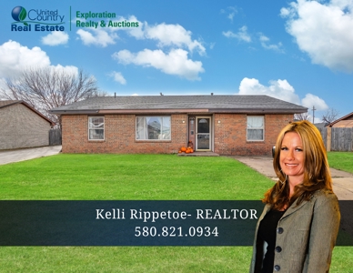 Home For Sale In Mangum, Oklahoma - image 1