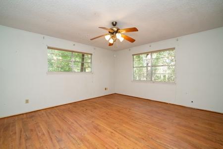 Lakefront House and Acreage at Lake O' the Pines - image 32