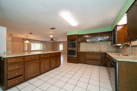 Lakefront House and Acreage at Lake O' the Pines - image 29