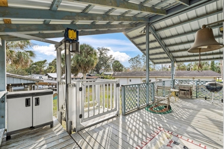 Waterfront Home For Sale In Suwannee Florida - image 18